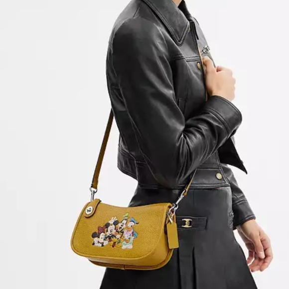 Authentic Disney X Coach Swinger Bag In Regenerative Leather With Mickey Mouse A - Picture 4 of 5